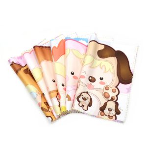 Custom wholesale digital printing logo microfiber fabric glasses lens cleaning cloth for children and adult