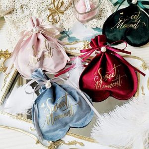 New arrivals jewelry bag luxury velvet drawstring gift pouch for candy with logo customized