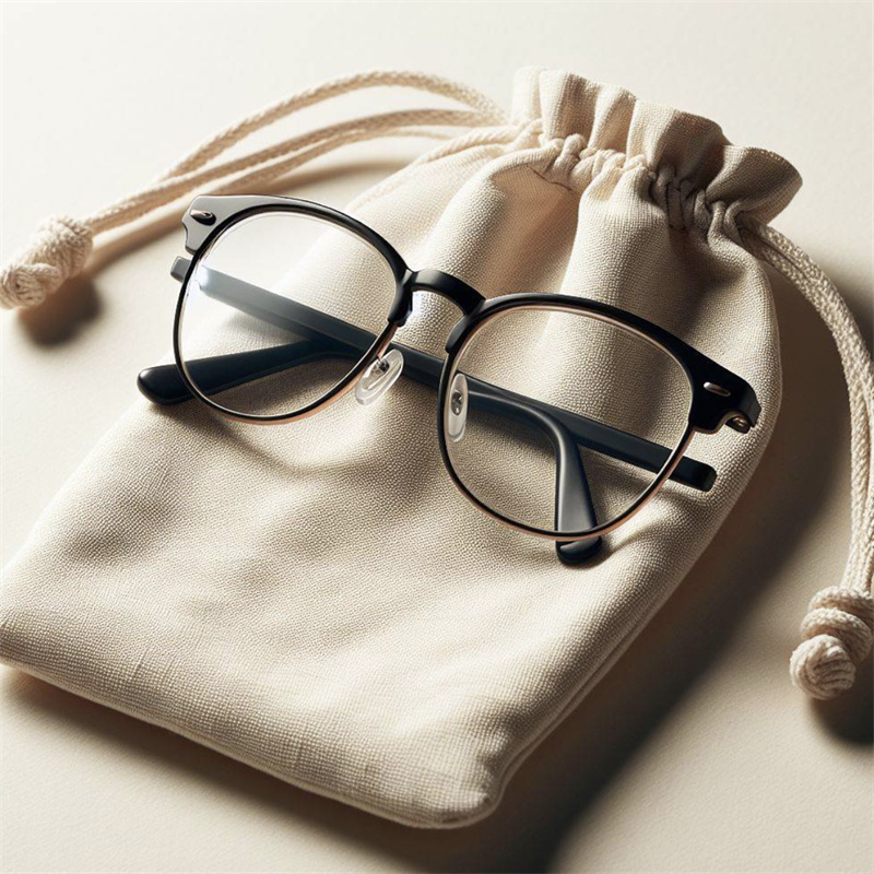 Why is a glasses pouch a must-have for glasses lovers? Explore its unique features!