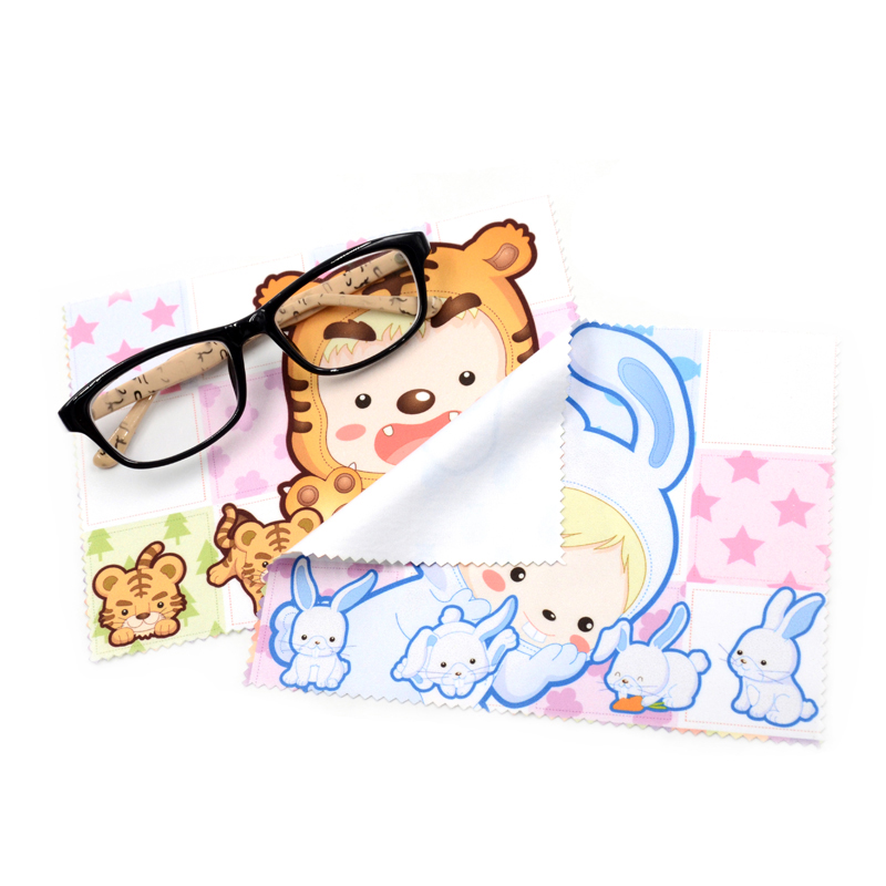 Custom wholesale digital printing logo microfiber fabric glasses lens cleaning cloth for children and adult